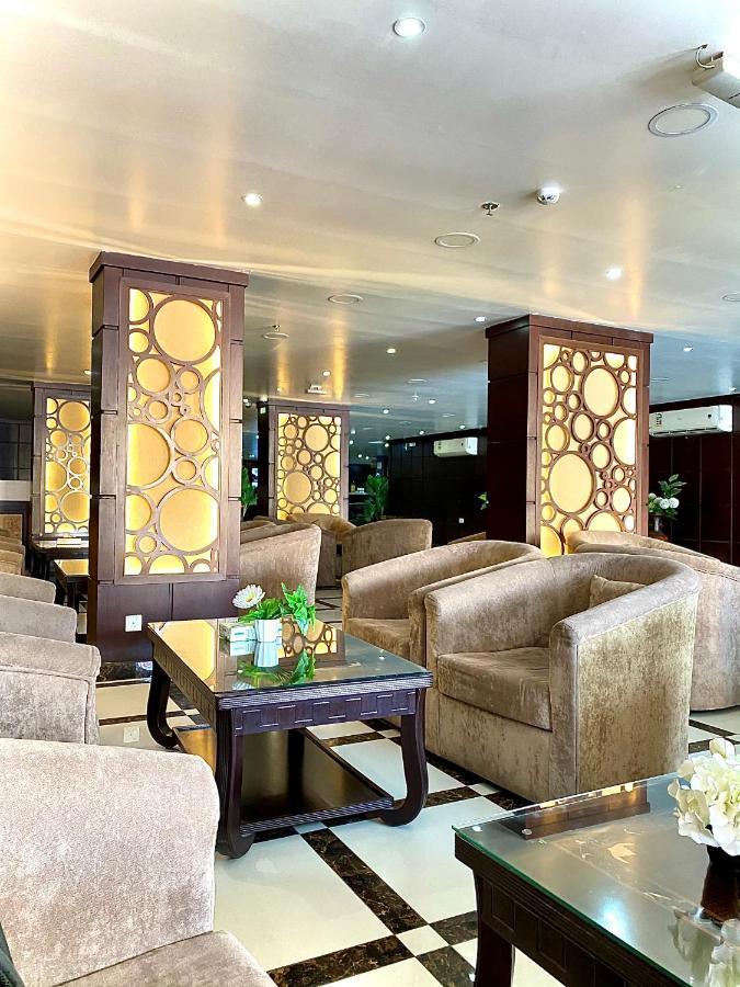 Spring Tower Aparthotel Al Al Jubail Buitenkant foto